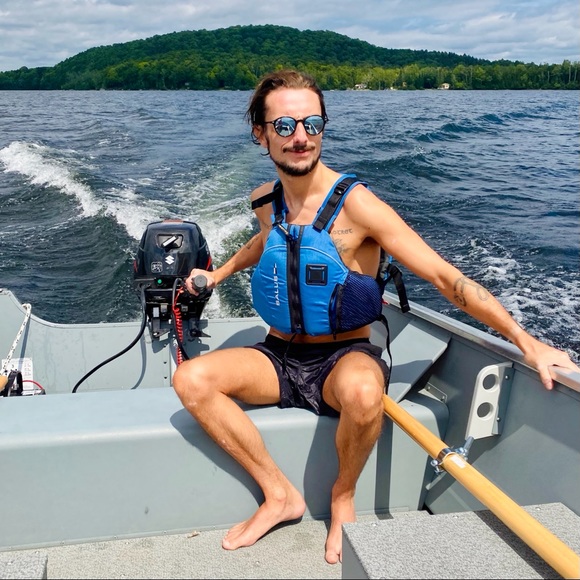 Meet your Posher, Kevin - Picture 1 of 1